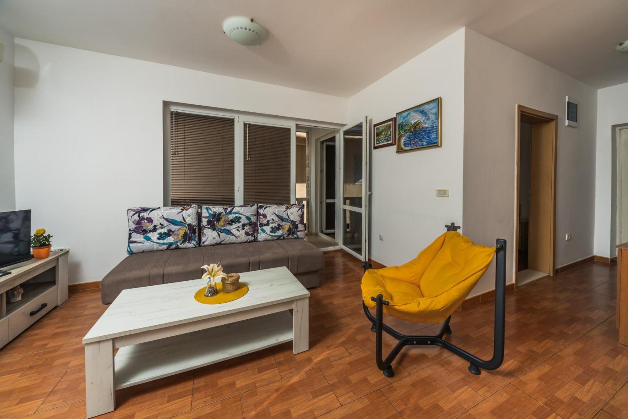 Apartments Franicevic Petrovac Exteriér fotografie